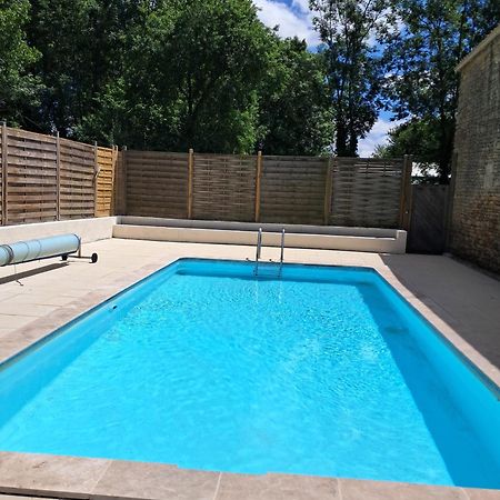 LA LAUJÈRE IVIE - Gîte&Piscine privative Saint-Hilaire-du-Bois  Extérieur photo