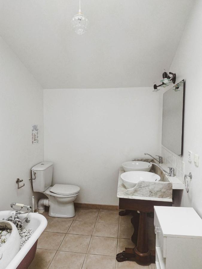 LA LAUJÈRE IVIE - Gîte&Piscine privative Saint-Hilaire-du-Bois  Extérieur photo