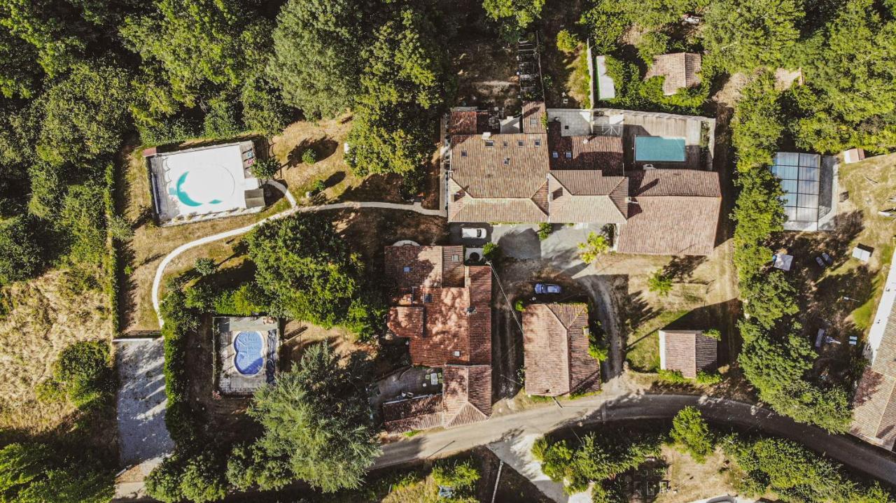 LA LAUJÈRE IVIE - Gîte&Piscine privative Saint-Hilaire-du-Bois  Extérieur photo
